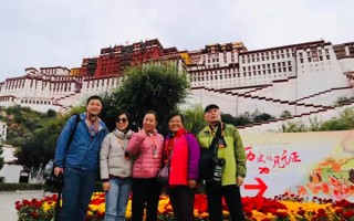 中老年人去西藏跟团好还是自由行？带爸妈去西藏怎么玩最省心省钱？