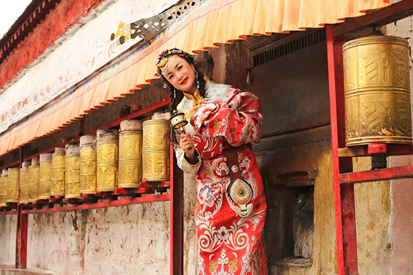 九月去西藏报团找哪家旅行社靠谱