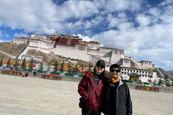 一家四口春节去西藏游一周费用多少