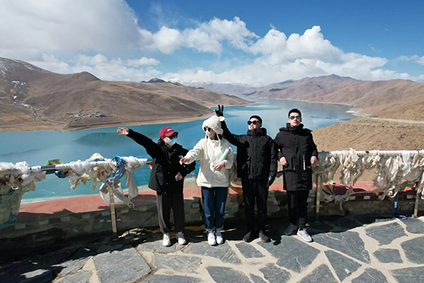 去拉萨旅游三月份适不适合跟团
