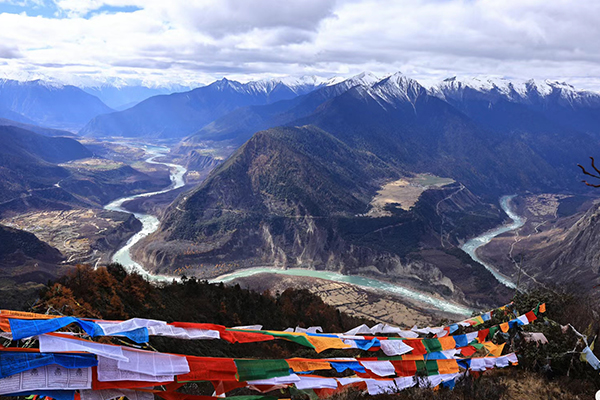 一家人带爸妈去西藏旅游团玩7天多少钱