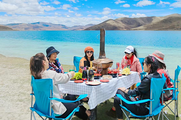 三月报旅行团去西藏5日游多少钱